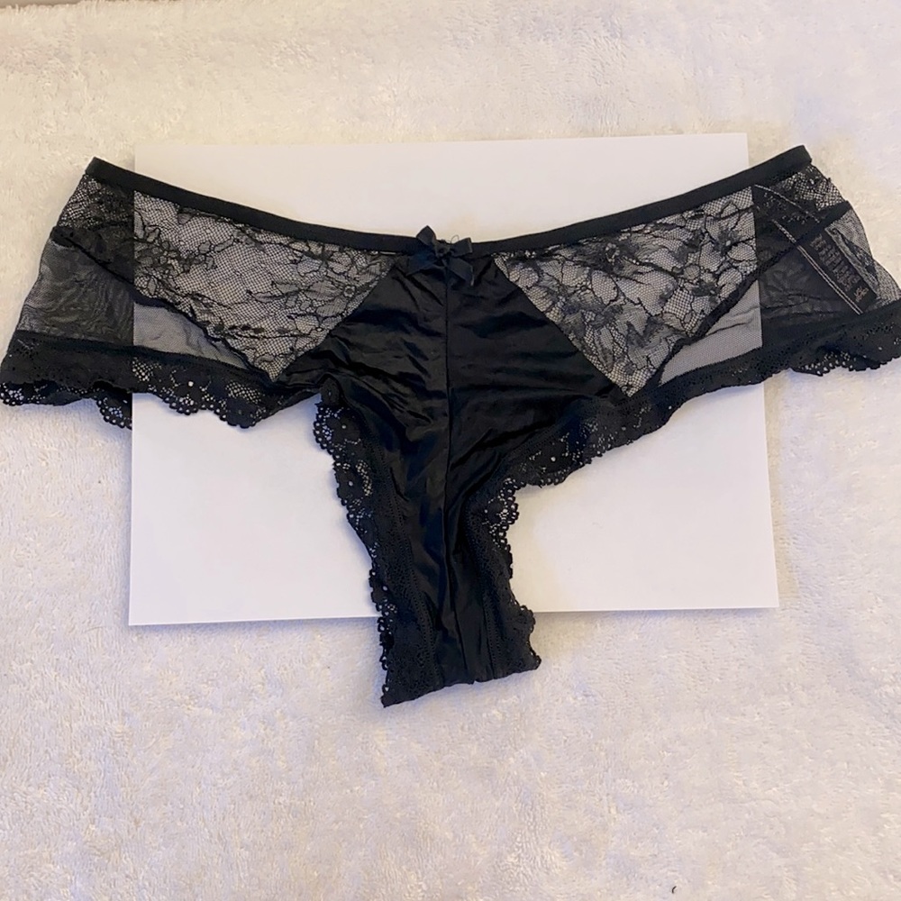Victoria’s Secret Cheeky